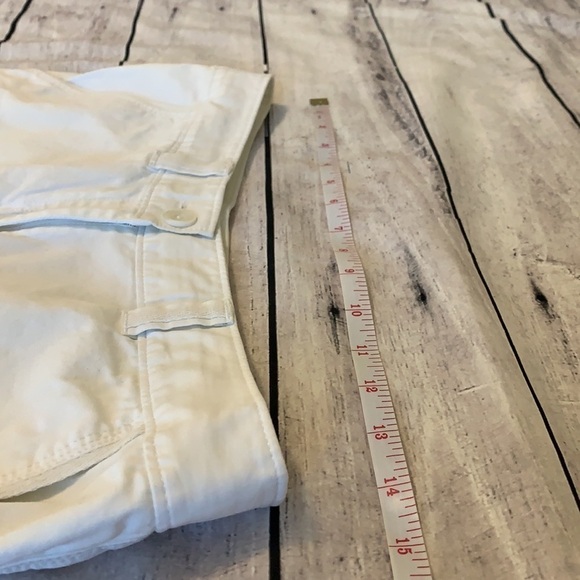 Tommy Bahama White Bermuda Style Chino Shorts - Picture 11 of 13